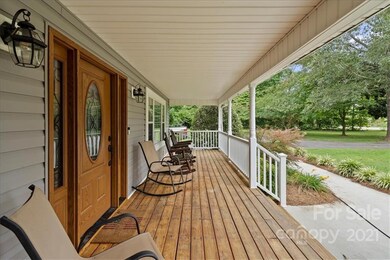 2219 Sutton Spring Rd, York, SC 29745 - photo 4