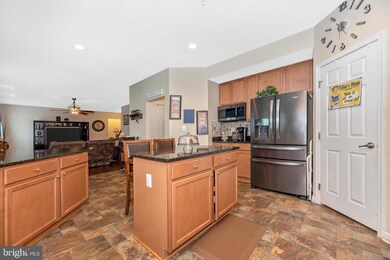 2110 Brigade Cir, Frederick, MD 21702 - photo 5