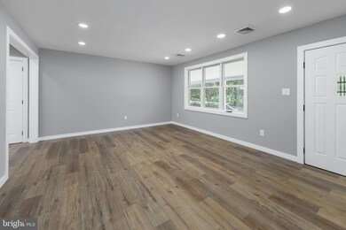 202 Wright Ave, Bridgeton, NJ 08302 - photo 3