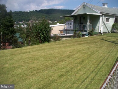 420 Independence St, Cumberland, MD 21502 - photo 2