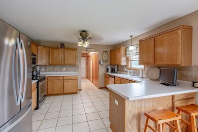 101 Spruce Park Dr, Potosi, WI 53820 - photo 5