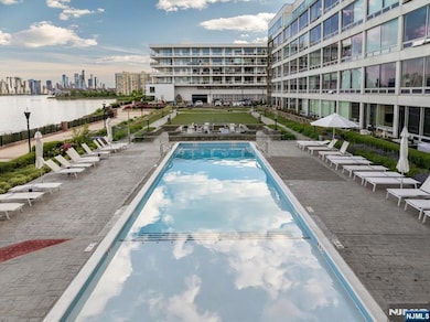 9 Somerset Ln unit 118, Edgewater, NJ 07020 - photo 3