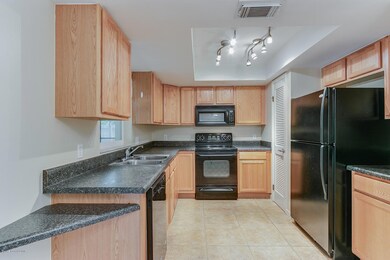 09_2211Spring7631_mls