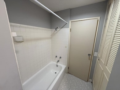 10301 Cedar Lake Rd unit 102, Hopkins, MN 55305 - photo 7