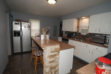 181 W Commerce St, Laurel, IN 47024 - photo 3