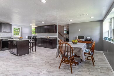 35 Longedge Rd, Clinton, MA 01510 - photo 7