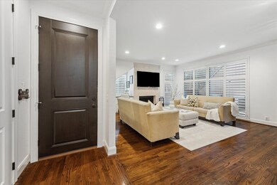 220 Litchfield Ln, Houston, TX 77024 - photo 4