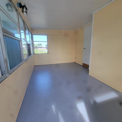 404 Raven Dr, Sebastian, FL 32976 - photo 4