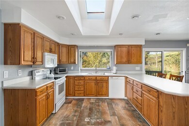 1058 Burnt Ridge Rd, Onalaska, WA 98570 - photo 6