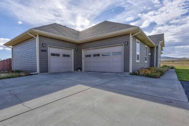 3 Car Attached Garage