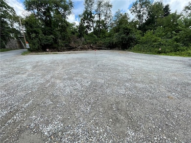 24 - 25 Millers Run Rd, Cecil, PA 15321 - photo 2