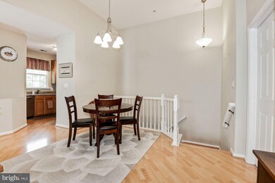 1307 Windleaf Dr unit 131, Reston, VA 20194 - photo 6
