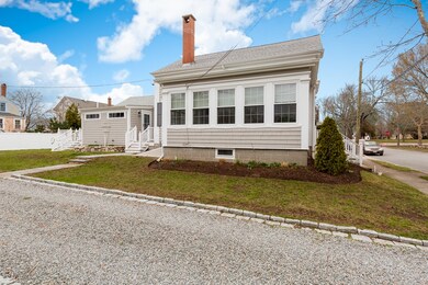 8 Walnut St, Fairhaven, MA 02719 - photo 2