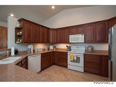 10955 E Sundance Ln, Cornville, AZ 86325 - photo 5
