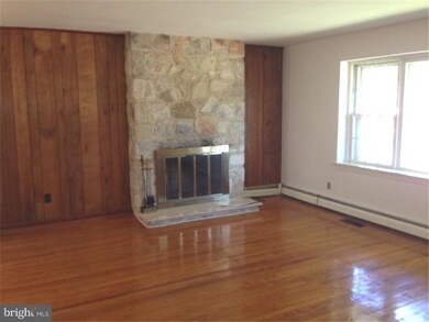 384 Windermere Ave, Lansdowne, PA 19050 - photo 4