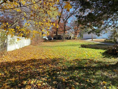 808 Obispo St, Culver, IN 46511 - photo 2