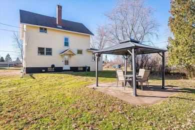 1222 22nd Ave E, Superior, WI 54880 - photo 4