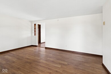 241 Weid Ct, Columbus, IN 47201 - photo 6