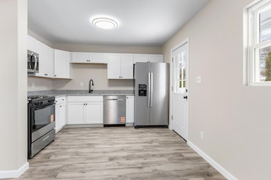 1707 E Chicago St, Valparaiso, IN 46383 - photo 7