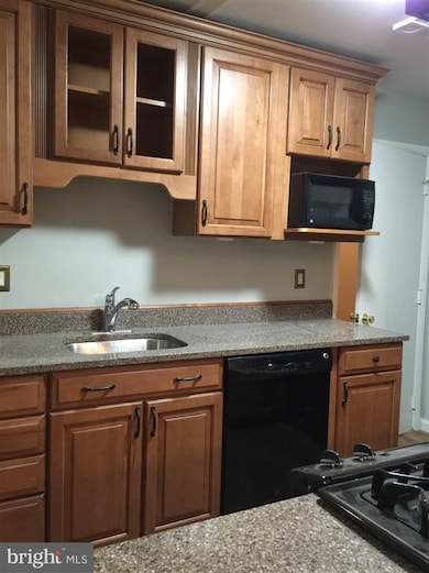 408 Waters Edge Dr unit 408, Newark, DE 19702 - photo 5