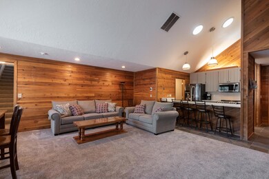 57338 Sequoia Ln, Sunriver, OR 97707 - photo 3