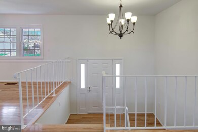 13404 Nickleson Dr, Woodbridge, VA 22193 - photo 5