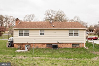 9112 Constantine Dr, Fort Washington, MD 20744 - photo 4