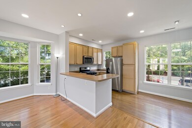 23012 Fontwell Square, Sterling, VA 20166 - photo 4