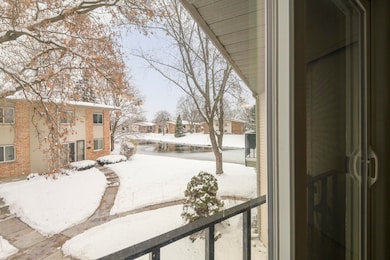 W169N11452 Biscayne Dr unit 14, Germantown, WI 53022 - photo 6