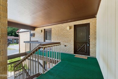 03-59 Amberly Dr, Unit G, Manalapan Town