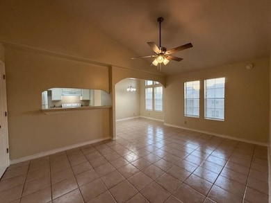 412 Shiloh Dr unit 706, Laredo, TX 78045 - photo 3