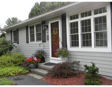 51 Plantation Cir, Greenfield, MA 01301 - photo 2