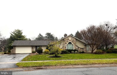 1006 Hillview Ln, Hershey, PA 17033 - photo 3