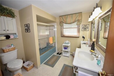 125 Community Dr, North Tonawanda, NY 14120 - photo 2