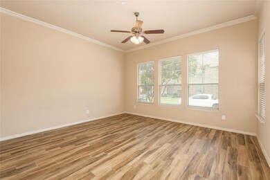 Spacious living room