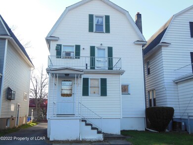 38 Snowden St, Kingston, PA 18704 - photo 3