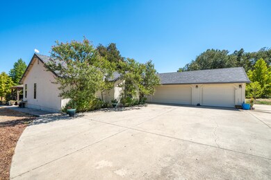 8533 Maynard Rd, Palo Cedro, CA 96073 - photo 7