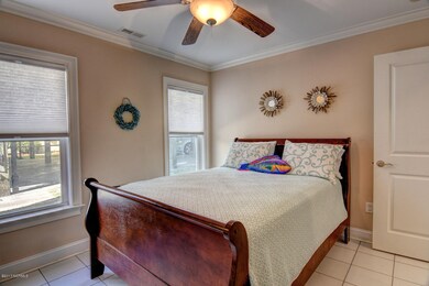 217 Fort Fisher Blvd N Kure-large-004-3-