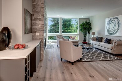 7429 E Mercer Way, Mercer Island, WA 98040 - photo 2