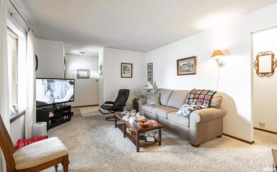 2324 Railsplitter Ave, Lincoln, IL 62656 - photo 4