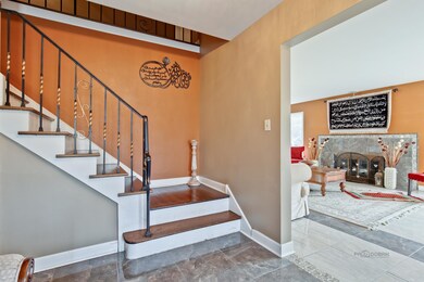 1285 E River Dr, Des Plaines, IL 60018 - photo 6