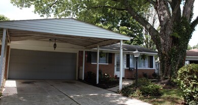 4809 Downing Dr, Columbus, OH 43232 - photo 2