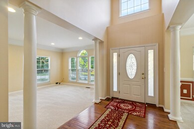 4881 Royal Coachman Dr, Elkridge, MD 21075 - photo 6