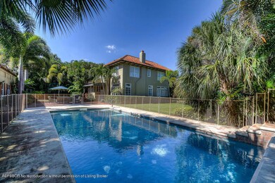 200 Edgewood Drive_14