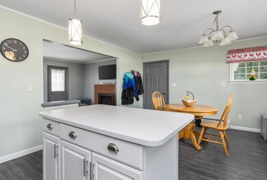 37 McArthur Ave_W5_023