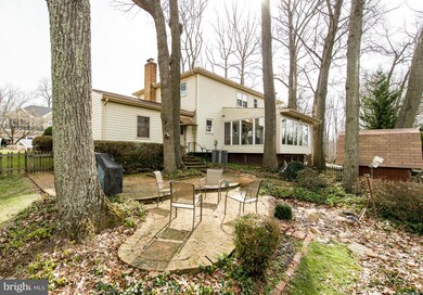 9420 Wareham Ct, Vienna, VA 22180 - photo 5