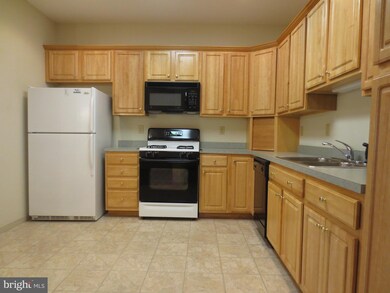 257 Barbara Ln, Harrisburg, PA 17111 - photo 7