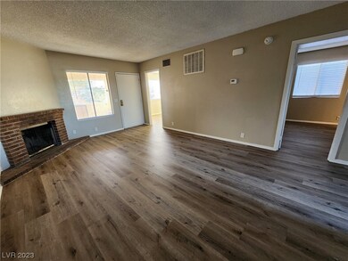 1905 Arpa Way unit C, Las Vegas, NV 89108 - photo 5