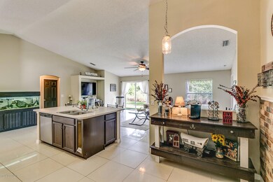 10_6365Ainsworth4351_mls