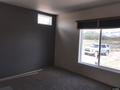 587 W National Ave, Winnemucca, NV 89445 - photo 5